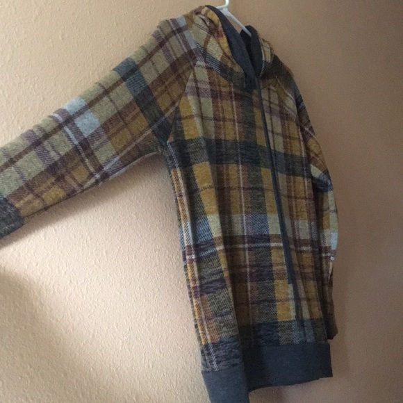 Plaid Hoodie - Picture 3 of 5